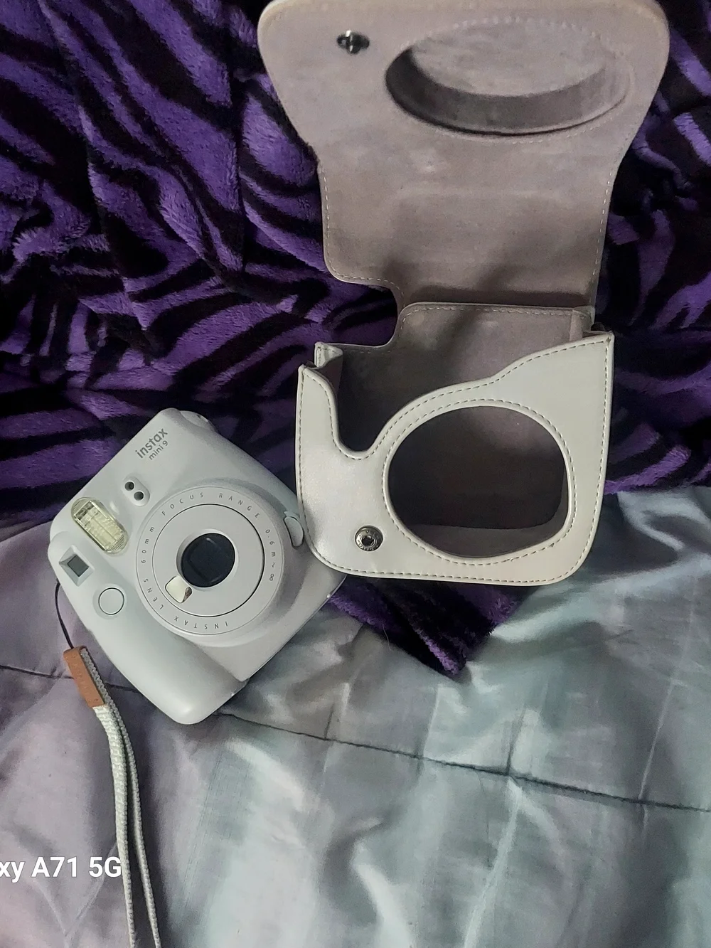 Fujifilm instax mini 9 Instant Camera - White